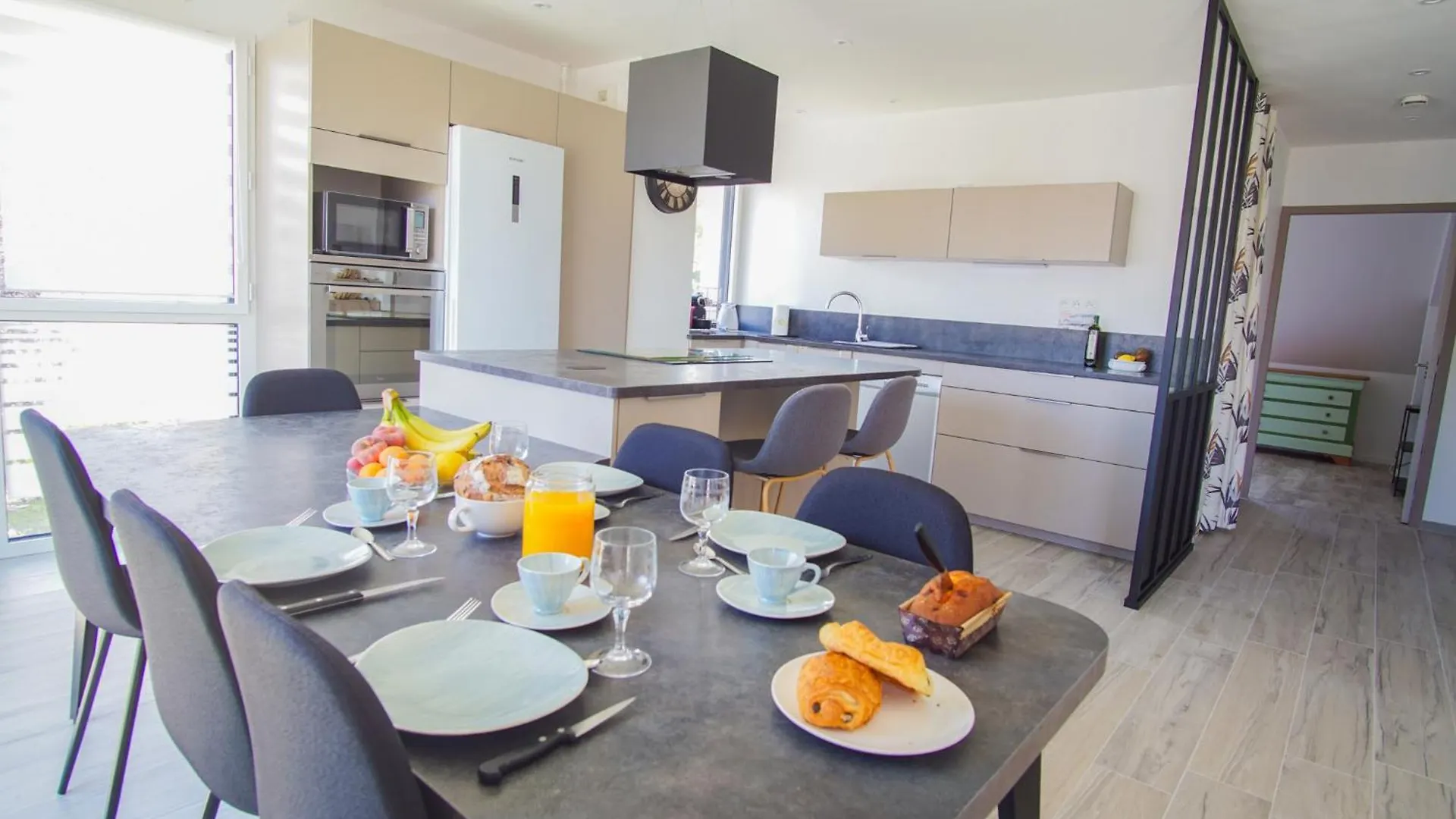-Full- Magnifique T3, Terrasse Vue Mer Et Garage Concarneau 0*,